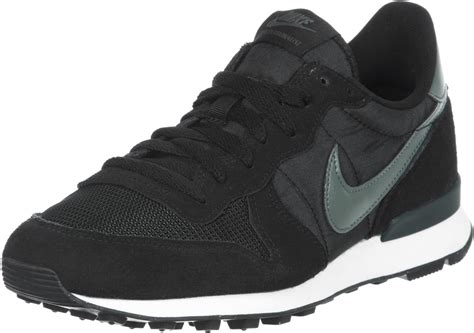 nike internationalist schwarz silber herren|Nike internationalist sneaker.